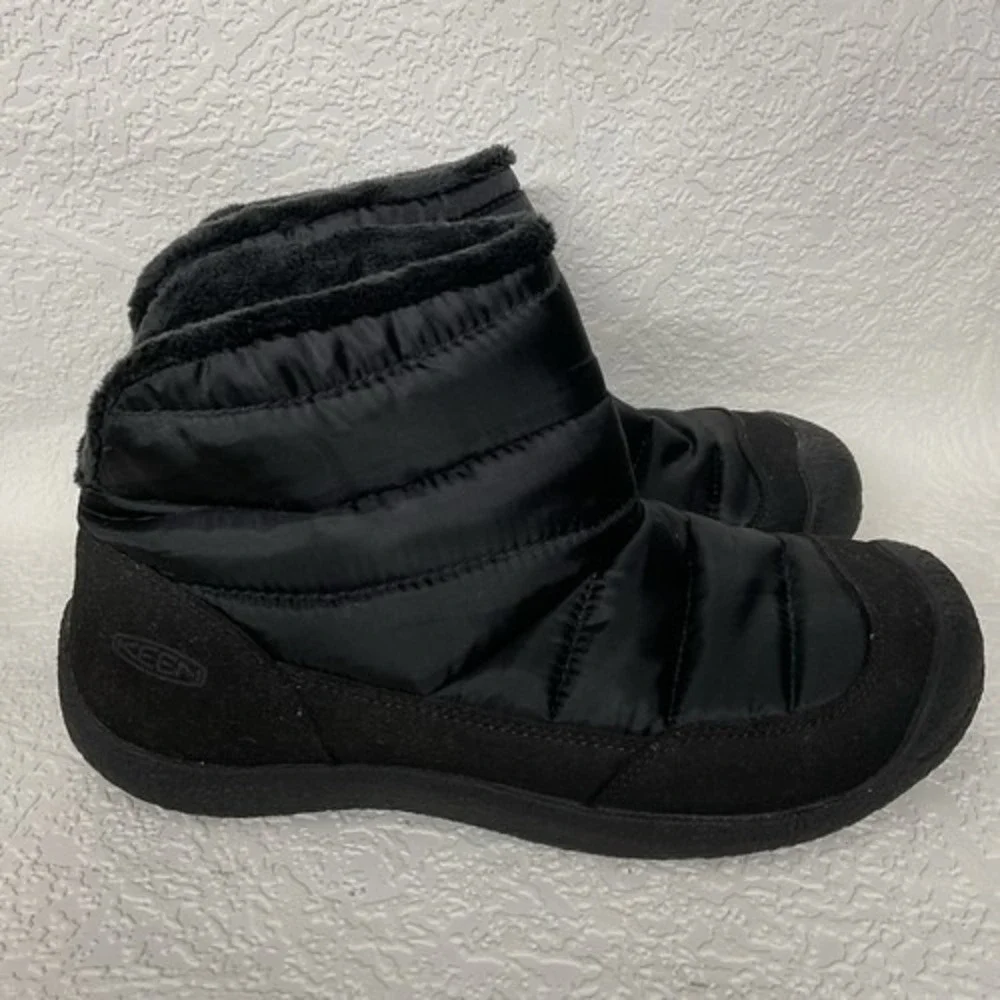 Keen Howser Fold Down Black Lined Winter Snow Ankle Boots Women 9.5M Thailand